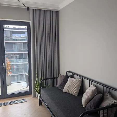 Spodek & Icc Apartment *